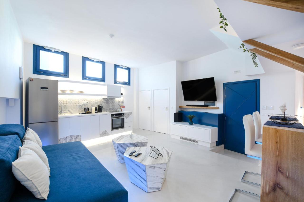 Blue White Residence โมโนลิธอส ภายนอก รูปภาพ